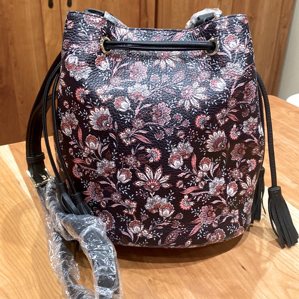 Floral Drawstring Bucket Bag - Black and Pink